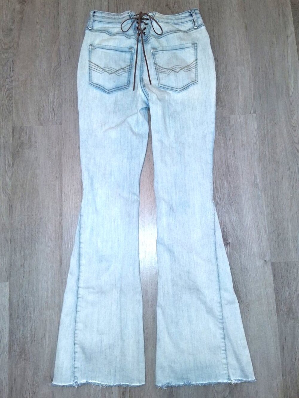 Idyllwind Miranda Lambert Flared Lace Up Jeans Size 10Wx34L Distressed Wide Leg